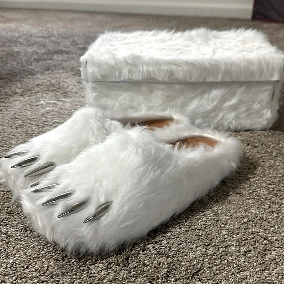 Bravest Studios Shoes Bravest Studios White Bear Claw Slides